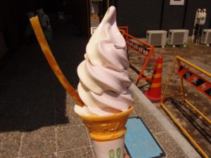 紫芋ソフトクリーム