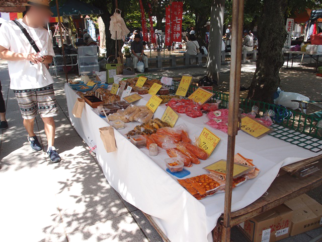 毎月8日は蓮馨寺の縁日「呑龍デー」！フリーマーケットも開催