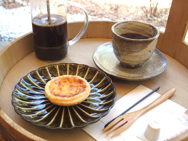 足湯喫茶 椿やで小休憩。川越 椿の蔵でカフェメニューを満喫